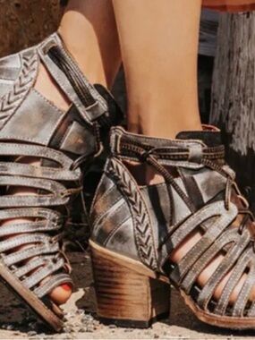Freebird by Steven (Retired) Metallic Silver Strappy Block Heel Sandals